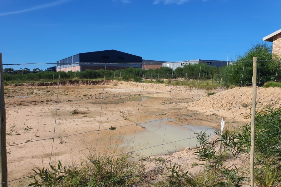 To Let commercial Property for Rent in Fairview Eastern Cape